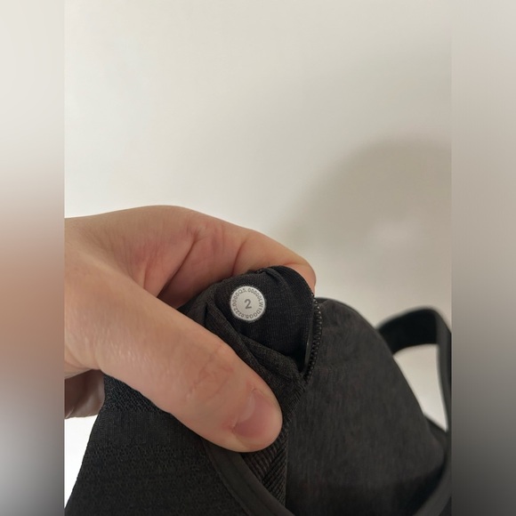 Lululemon Seamless Mesh Supportive Training Tank Top - Picture 8 of 8